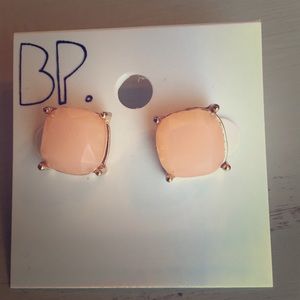 BP Stud Earring Light Pink